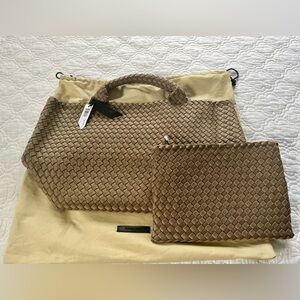 NAGHEDI NWT  Elegant Cashmere/Taupe Woven Handbag Set